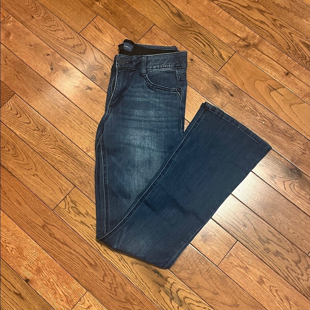 Democracy “Ab”solution Women’s Jeans Size 4